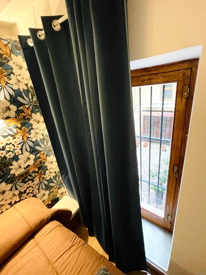 Chiaia175 Hotel Napoli Ngoại thất bức ảnh